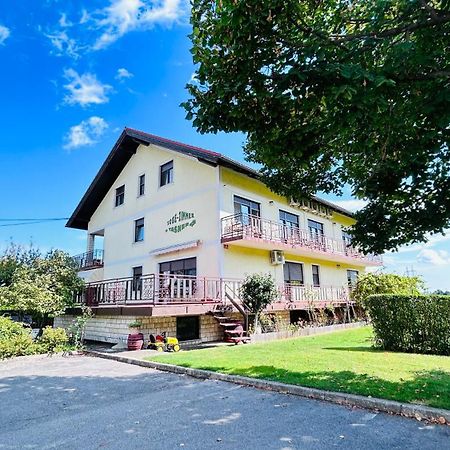 Stara Lipa Tasner Free Kitchen&Garage&Parking-Self Check In Hotel Maribor Buitenkant foto