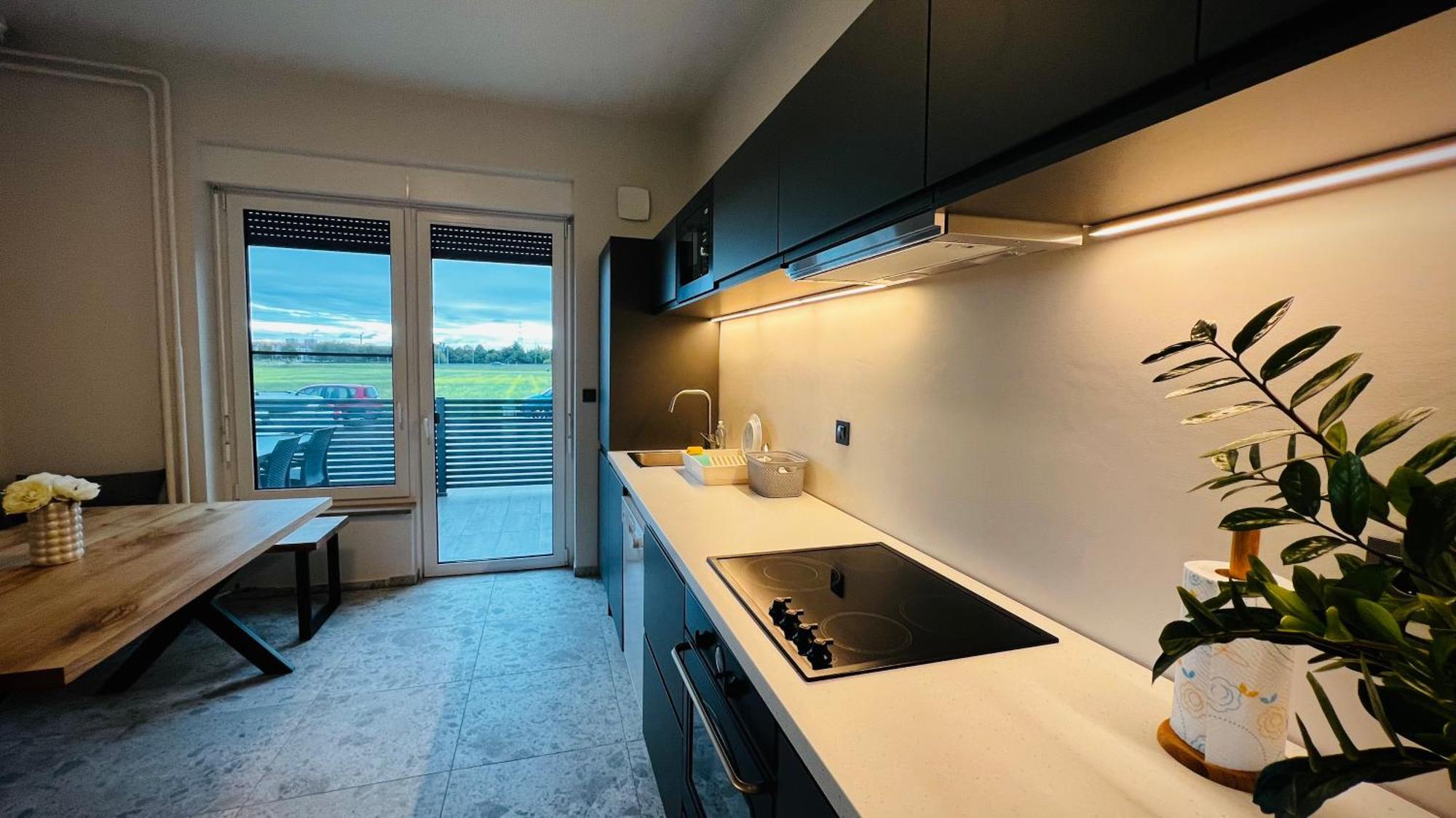 Stara Lipa Tasner Free Kitchen&Garage&Parking-Self Check In Hotel Maribor Buitenkant foto
