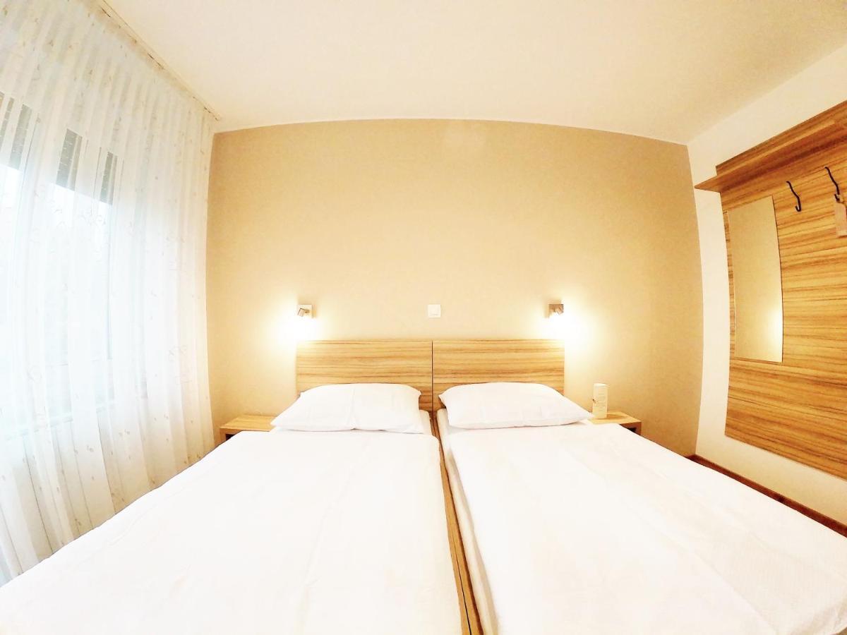Stara Lipa Tasner Free Kitchen&Garage&Parking-Self Check In Hotel Maribor Buitenkant foto